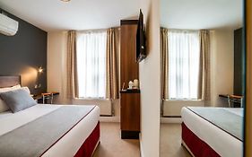 Elysee Hotel - Hyde Park